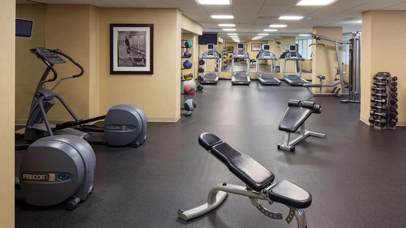 SHR_Houston-IAH-Airport_TX9967_Fitness-Center_2 - F8C3F277-5C89-45D6-AF2E44DC903169DE