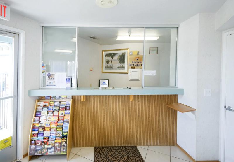 ABVI_DunniganCA_Lobby_Front Desk - F9A314B1-FD21-4393-B307837208471999