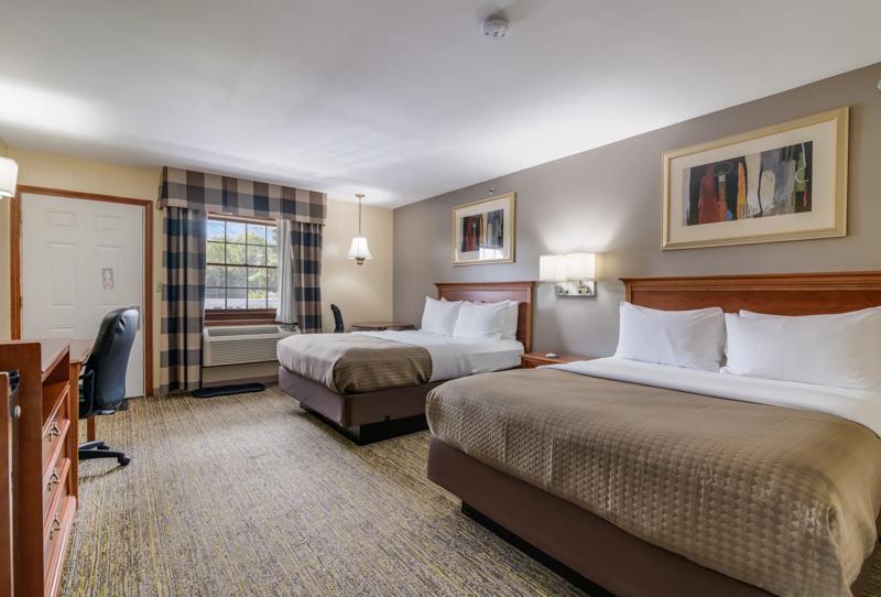 ABVI_ScarboroughPortlandME_GuestRooms_Two Queens_Room - FAA6B8C2-4123-4E00-80057C5484095B52