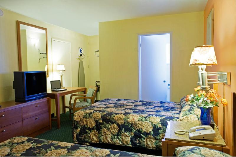 ABVI_LivermoreCA_GuestRooms_Two Doubles_Room - FE3D504B-782B-4FE5-880CF9E6CA11D2D3