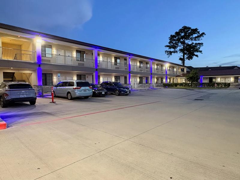 ABVI_HoustonVeteransMemorialTX_Exterior_Side - FF982404-6A80-41A2-A22387AB9CC1209A