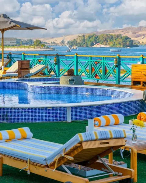 Luxor Roundtrip